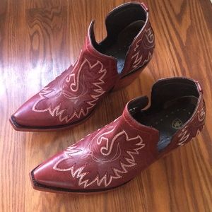 Women’s Ariat Booties